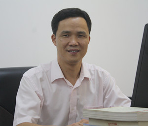 d7536e06401d4439bfe9f6e68a385831.jpg 李树清 008_副本.jpg